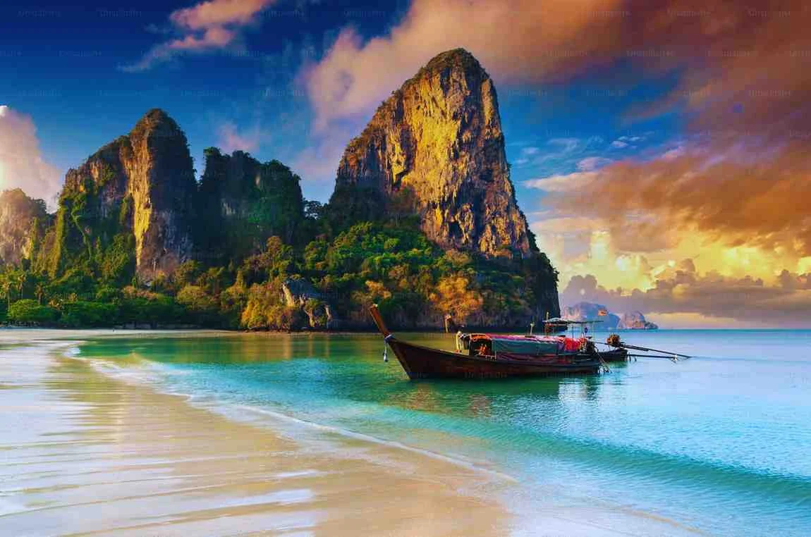 4 Days Thailand Tour at a Glance with Pattaya and Bangkok